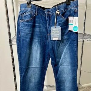 Democracy Itty Bitty Bootcut Jeans
